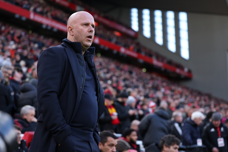 开云注册-卡拉格谈斯洛特遭批:一些球迷自带优越感;球队阵容构成并不合理