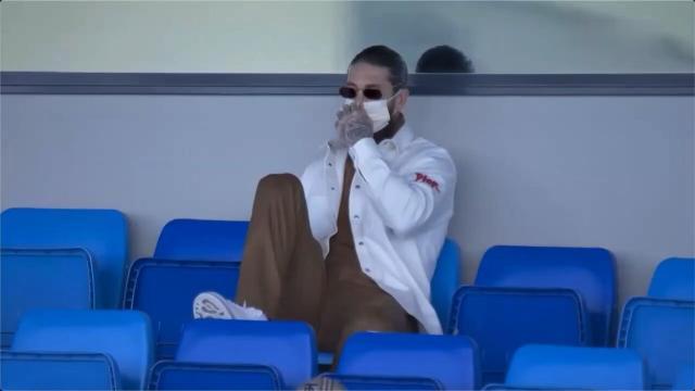 开云体育官网-皇马卫冕悬了 少打一人遭逆转，怪裁判or怪米利唐？